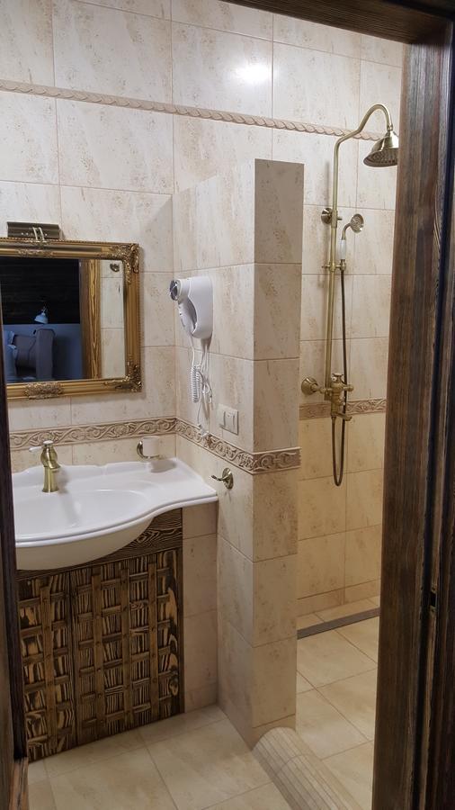 Folvark Gvozd Hotel Kamenjoeki Buitenkant foto