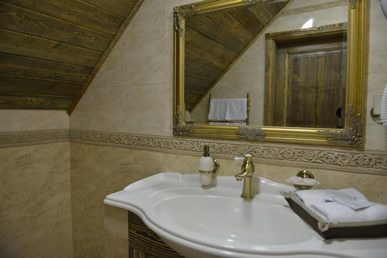 Folvark Gvozd Hotel Kamenjoeki Buitenkant foto
