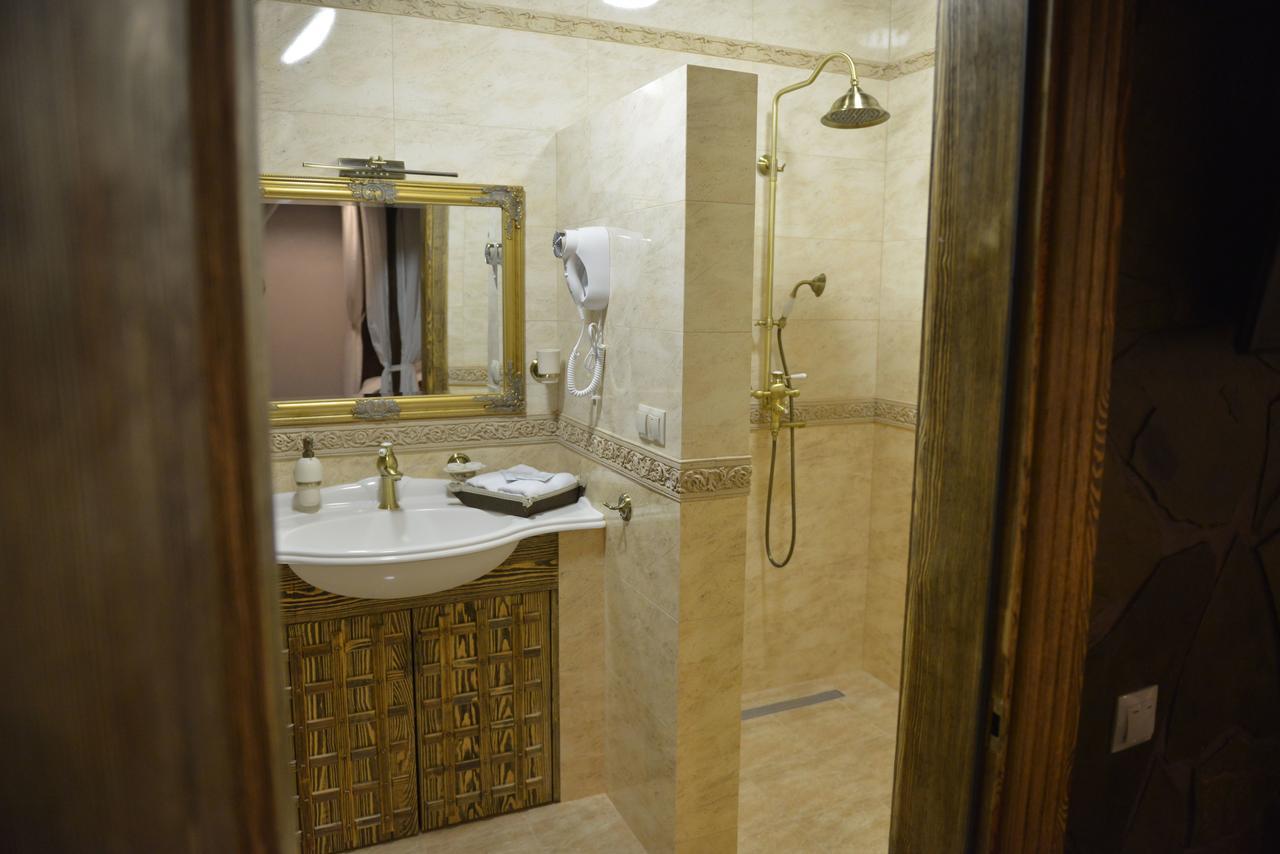 Folvark Gvozd Hotel Kamenjoeki Buitenkant foto